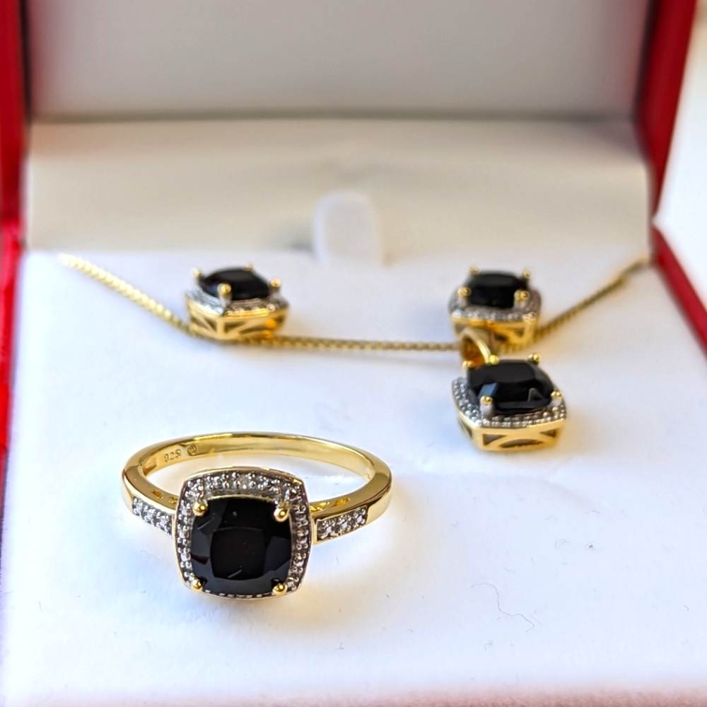 Bridge Cultured Pearl Onyx
